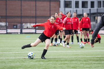 Bild 107 - wBJ FC St. Pauli - Walddoerfer SV : Ergebnis: 3:4